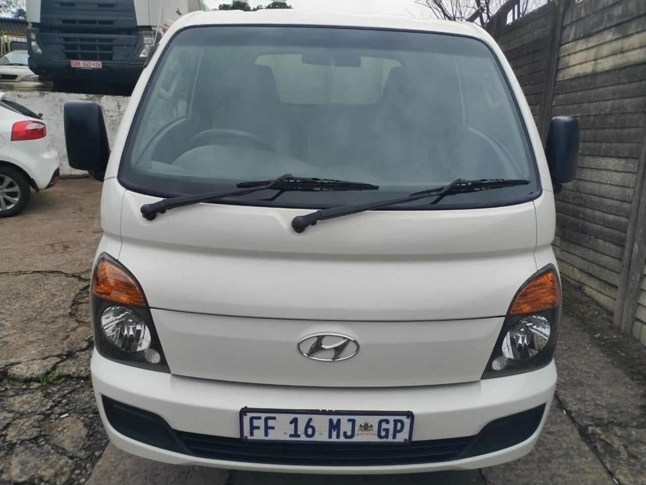 Hyundai H100 2.6