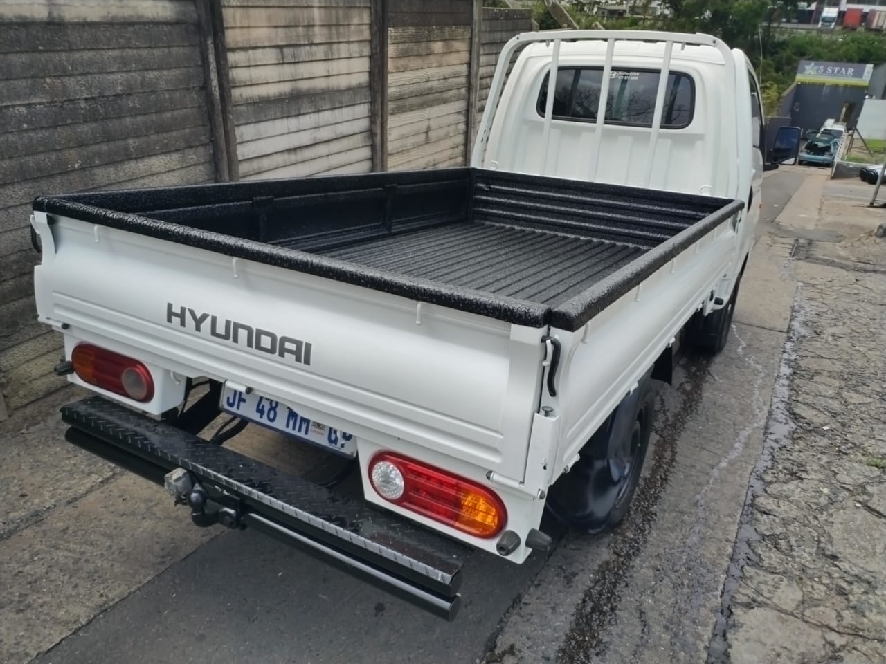 Hyundai H100 2.6