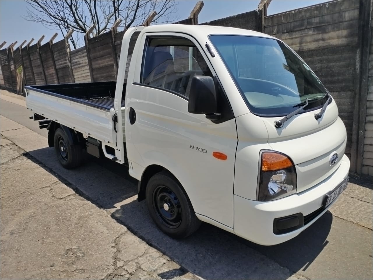 Hyundai H100 2.6